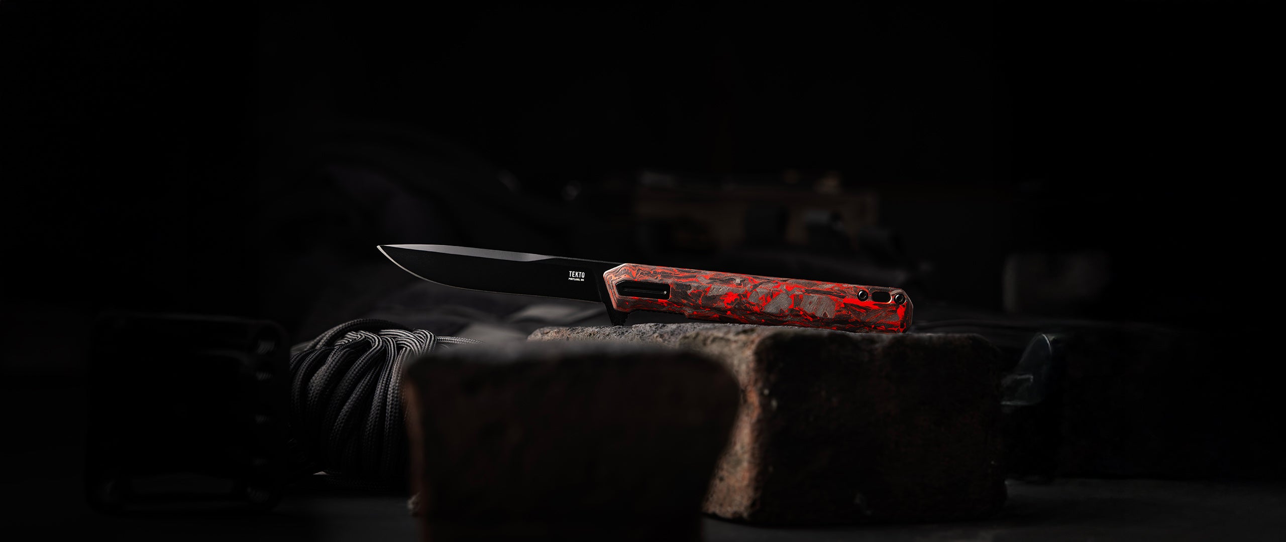 Tekto Knife Banner